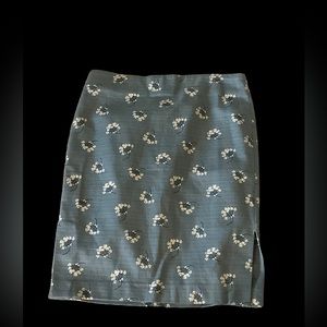 NWT Ann Taylor Loft Sage Green Floral Pencil Skirt